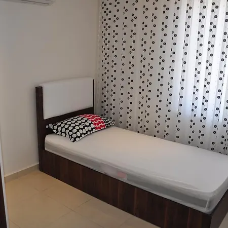 Apartment In Orion Avsallar